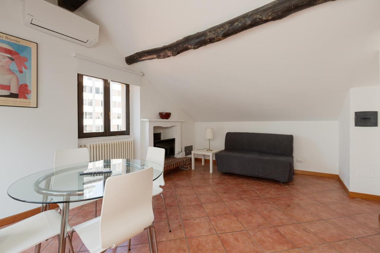 Corso Como Balcony Apartment Mailand Exterior foto
