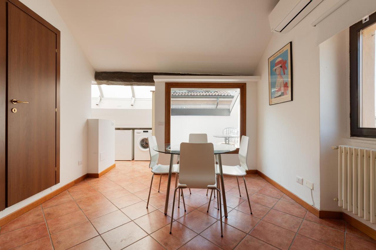 Corso Como Balcony Apartment Mailand Exterior foto